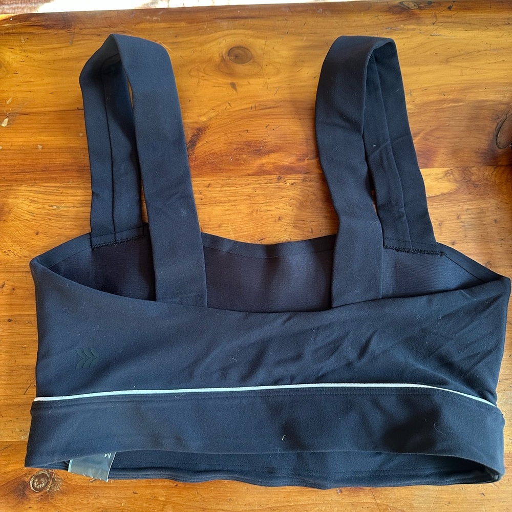 NWT Target “All in Motion” Brand Black Sports Bra Sz M